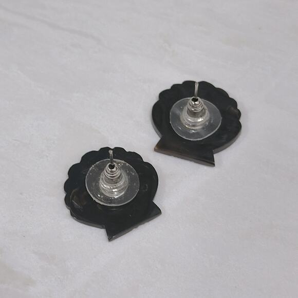 Iridescent Abalone Clam Shell Stud Earrings .75” MERMAIDCORE - Picture 3 of 10